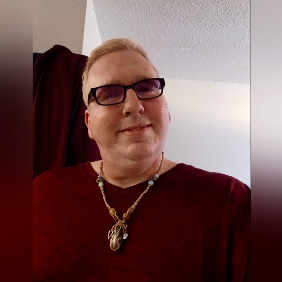 Valentines 💝 hemp necklace with beaded heart ❤️ charms, purple tiger toothstone - Picture 3 of 3